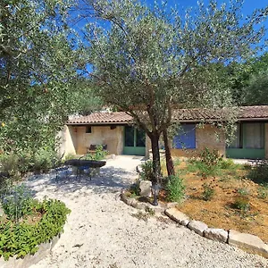 Bed & Breakfast Domaine Du Val Des Nymphes - D'hotes, La Garde-Adhémar